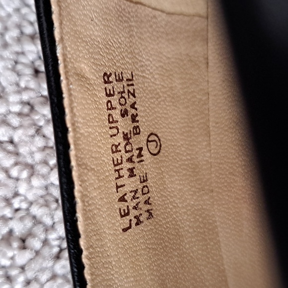 CALICO Low-heeled Leather Pumps - Picture 8 of 10